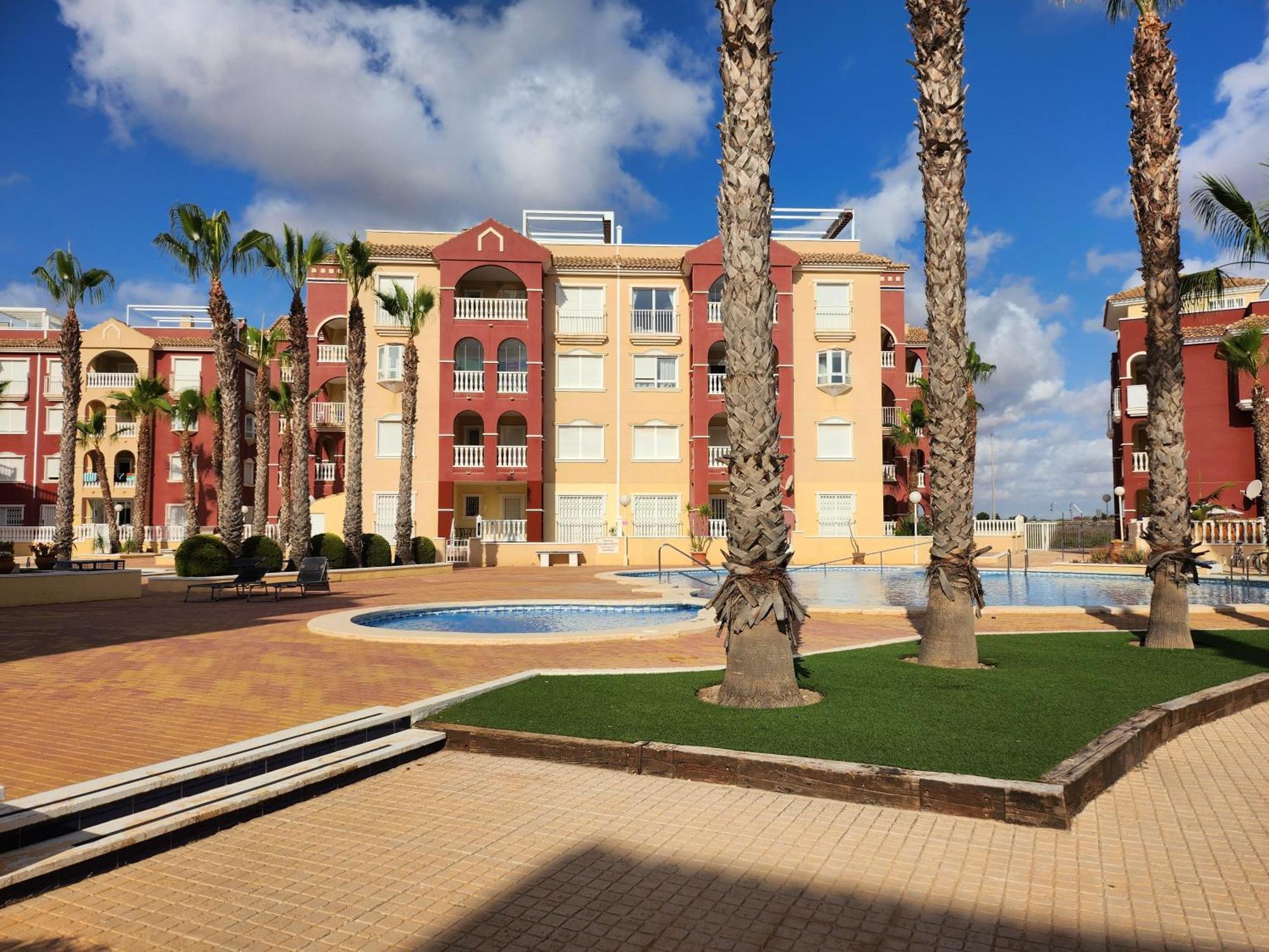 Spacious 3 Bedroom 2 Bathroom Apartment - Puerto Marina Complex Los Alcázares Εξωτερικό φωτογραφία